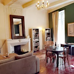 https://ancienne-maison-de-maitres.fr-provencehotel.com