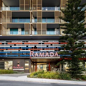 Hotel Ramada By Wyndham Vetroblu Scarborough Perth