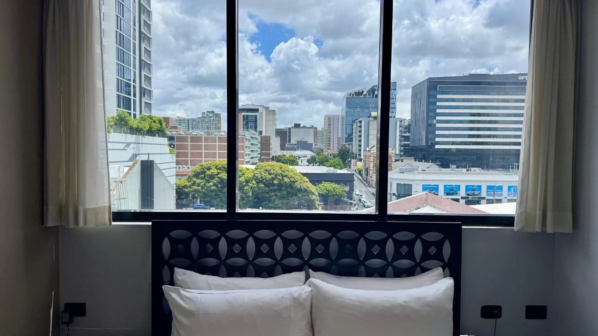 **** Hotel The Constance Fortitude Valley Brisbane Australia